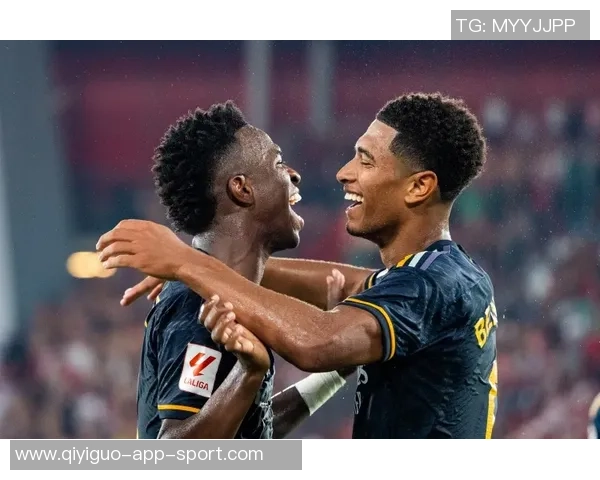 姆巴佩在社交媒体上祝贺维尼修斯获全场最佳称兄道弟心情愉悦